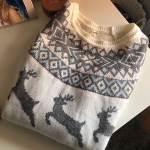 Garage Christmas Sweater 🦌